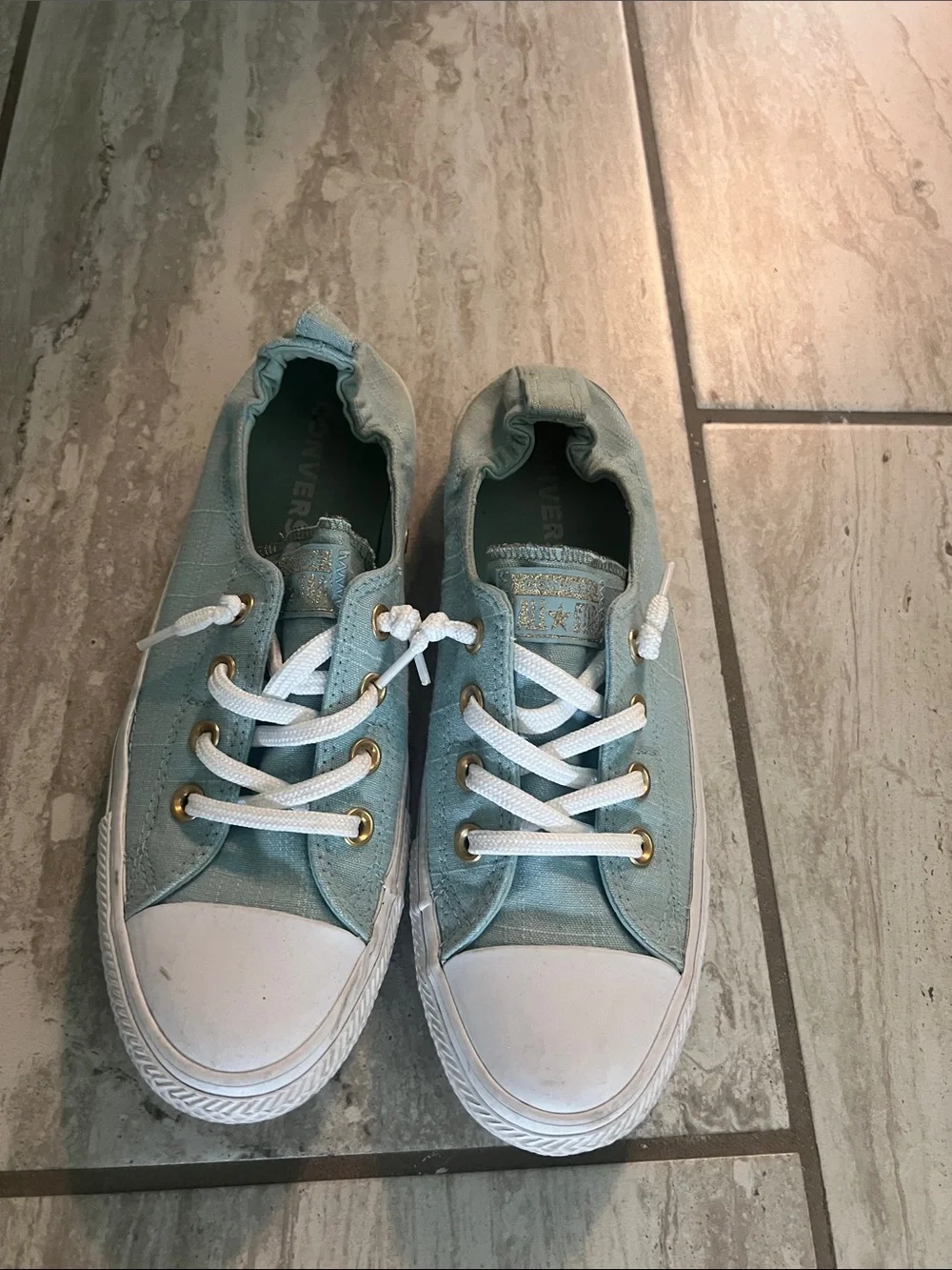 Converse Women’s Low Top Sneakers in light blue with White Accents